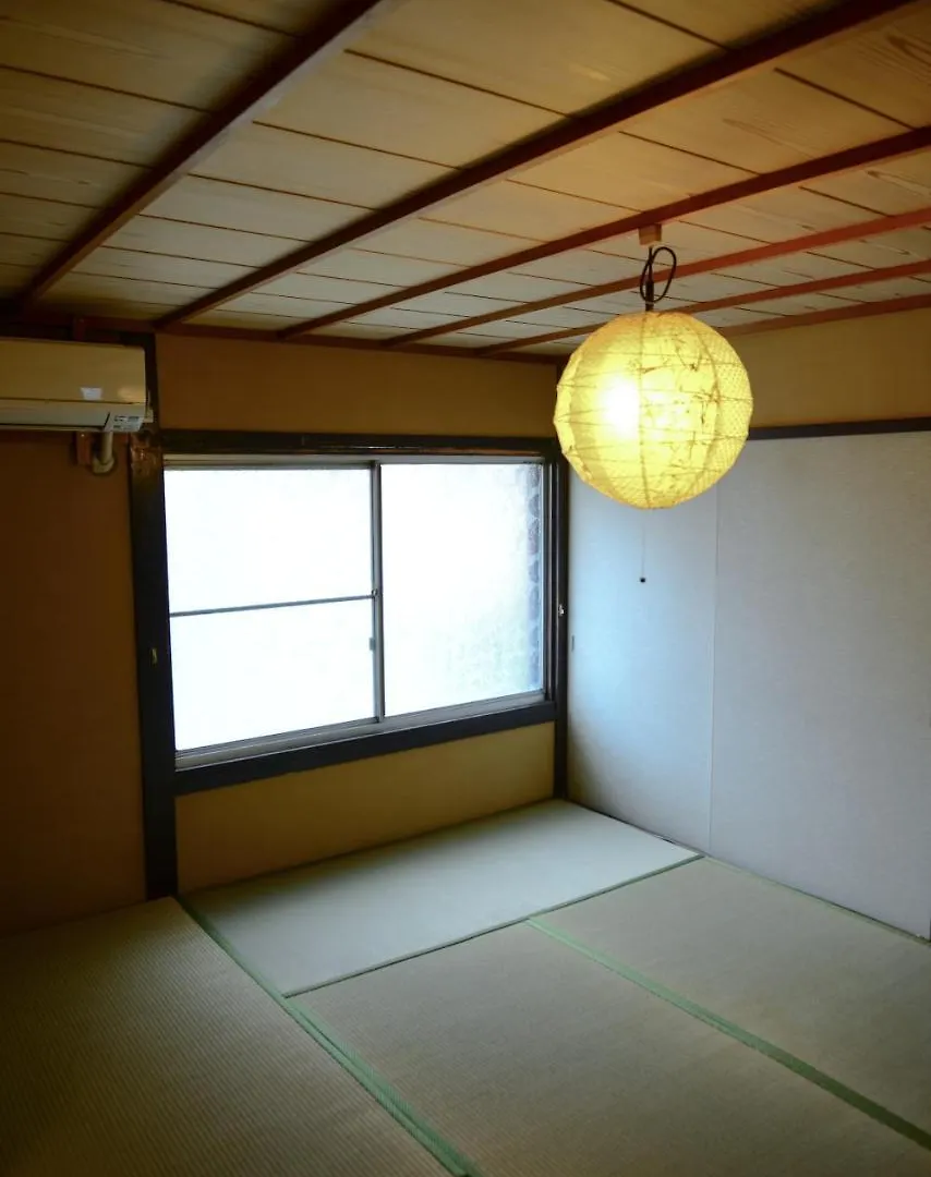 Prázdninový dům Nishioji Kado 西大路 角 わんちゃんと泊まれるお宿 Kjóto